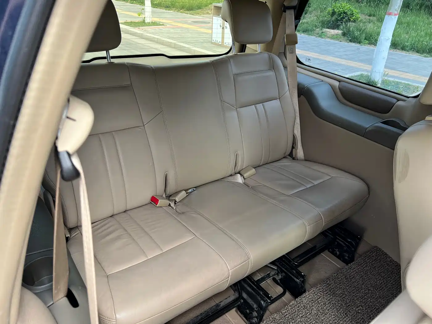 Buick GL8 2011 2.4L LT Executive Edition фото 14