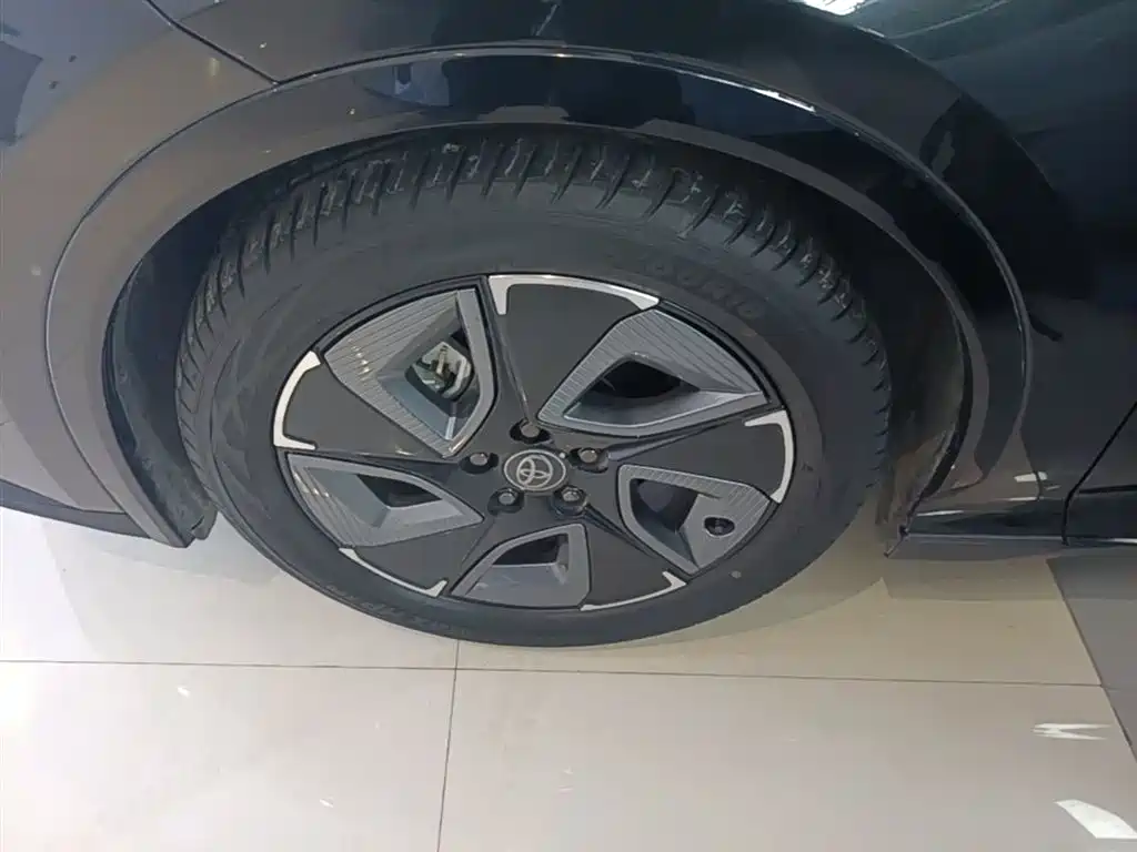 Toyota bZ3 2023 517km Elite PRO фото 23
