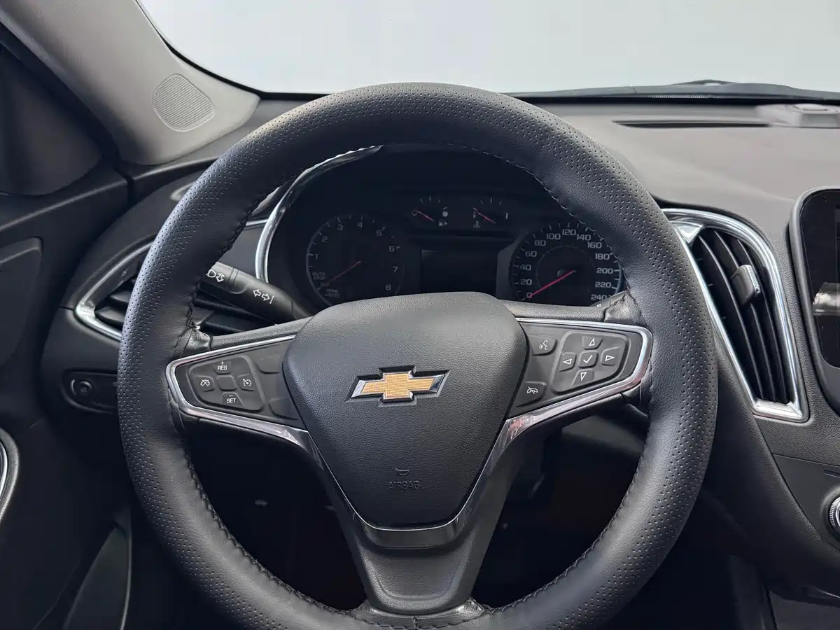 CHEVROLET MAI RUIBAO XL