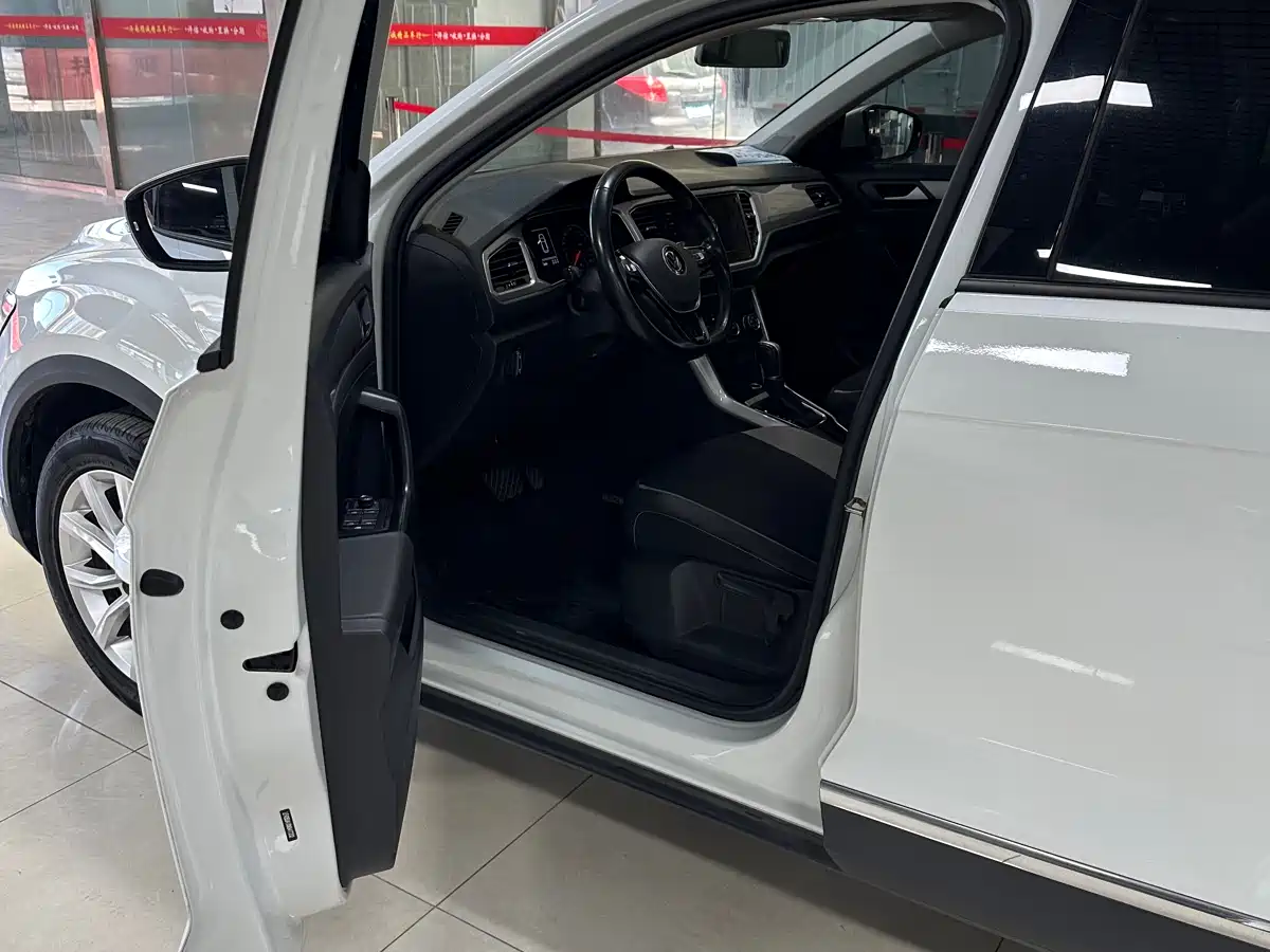 Volkswagen T-ROC 2022 280TSI DSG 2WD Elite PLUS фото 7