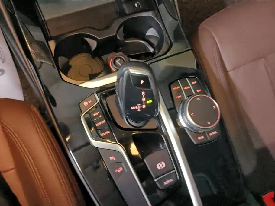 BMW X3 2018 xDrive25i M Sport Package China VI фото 16