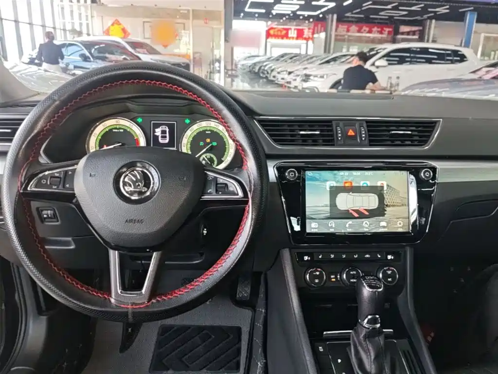Škoda Superb 2018 TSI280 DSG Comfort (China V) фото 10