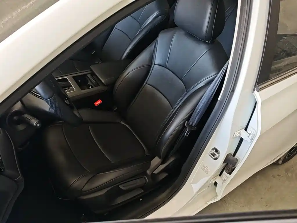 Roewe i5 2026 2023 1.5L CVT Honor Edition