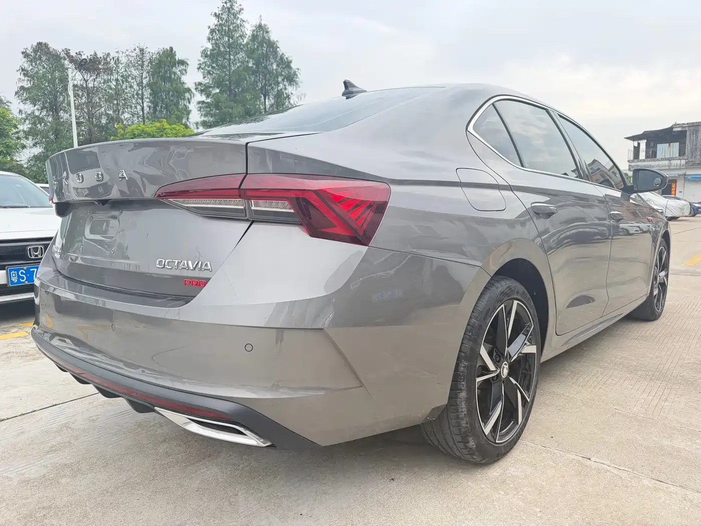 Škoda Octavia 2021 PRO TSI280 DSG Premium Edition фото 7