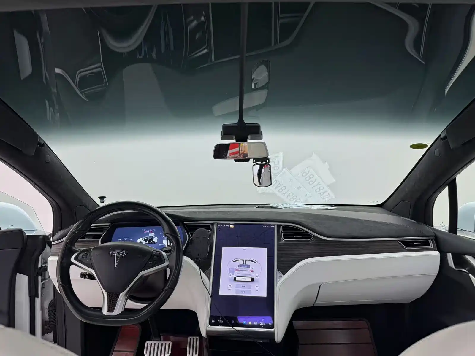 Фото 7 - Tesla Model X