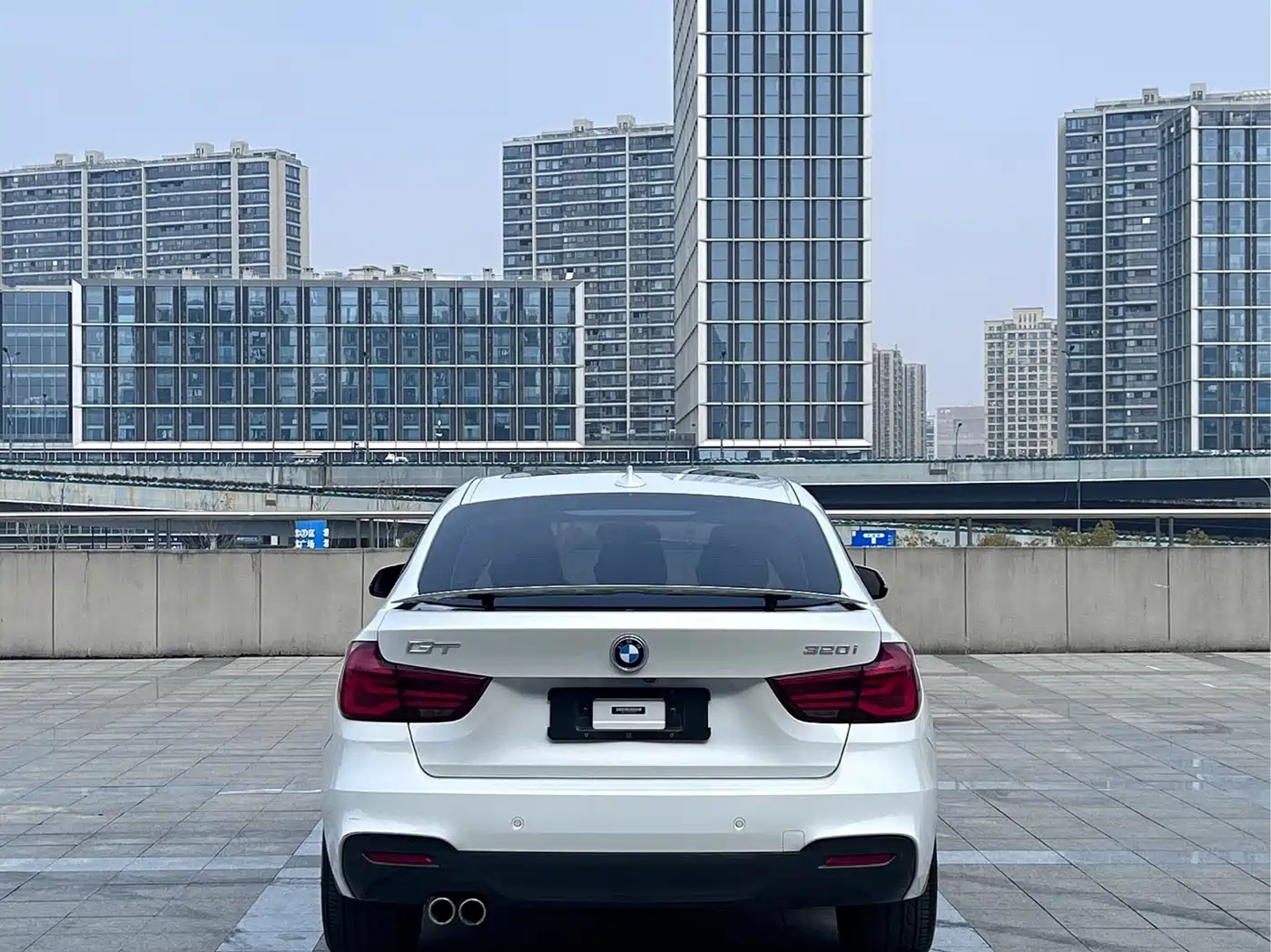 BMW 3 Series GT 2020 320i M Sport Package фото 6