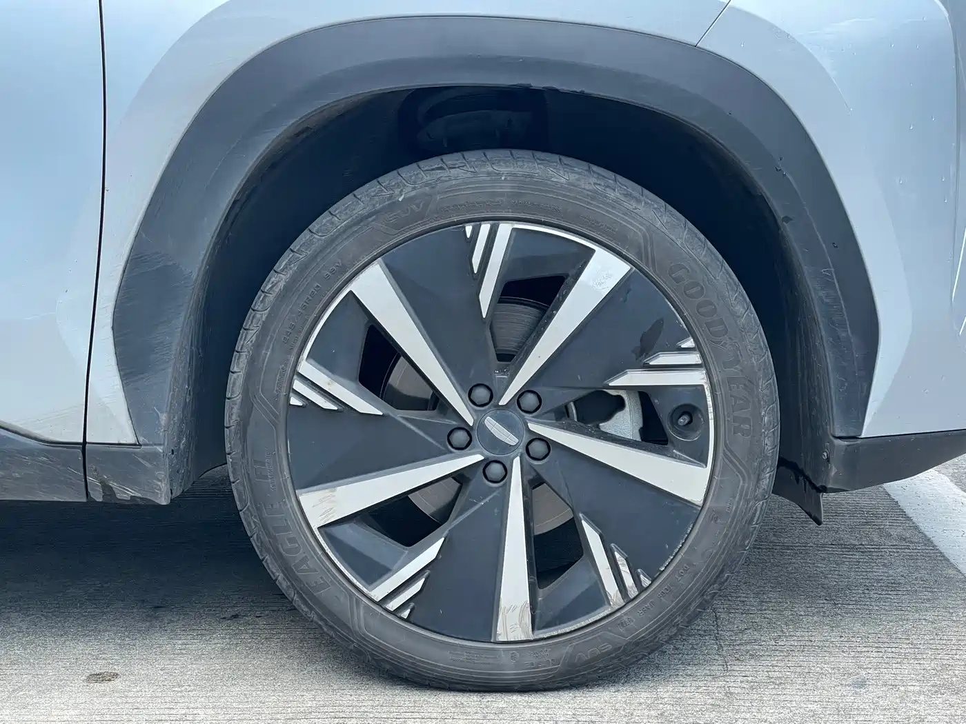 GEELY BOYUE L