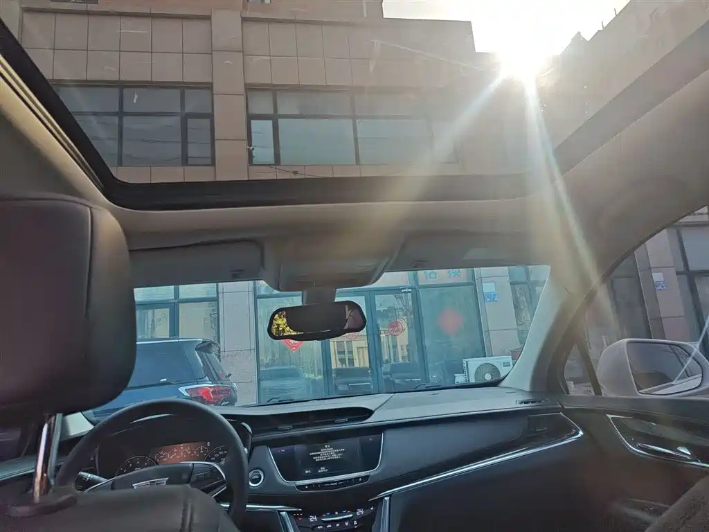 Cadillac XT5 2018 25T Luxury фото 14