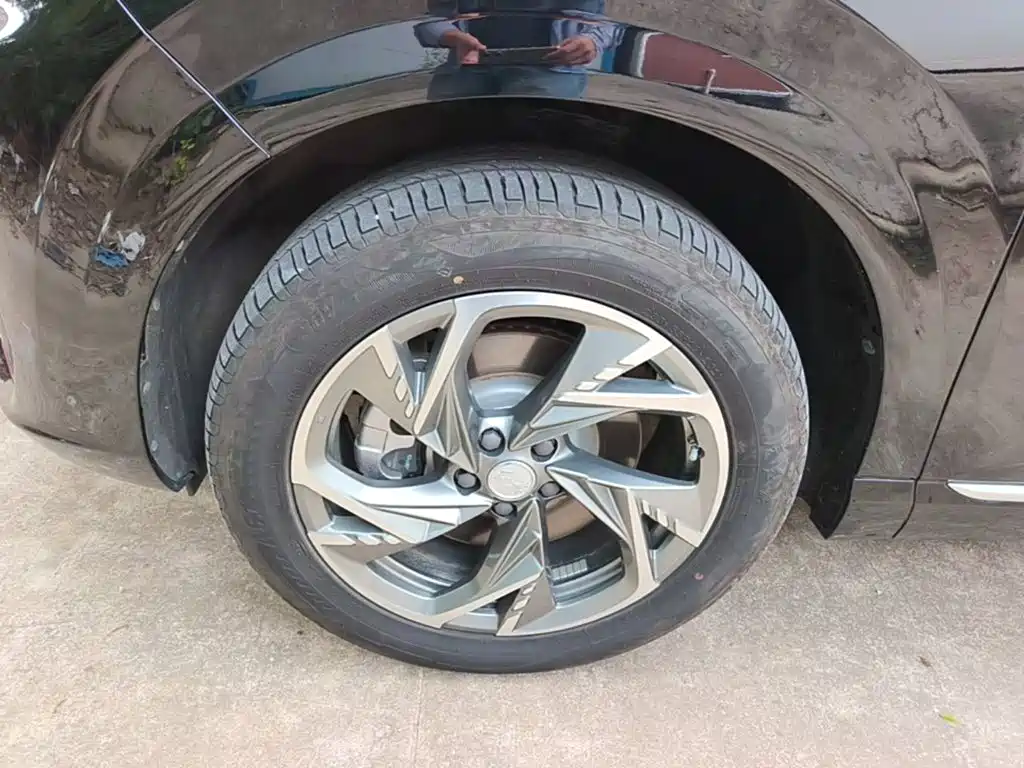 Hongqi HS3 PHEV 2025 2024 PHEV 115km Power Edition