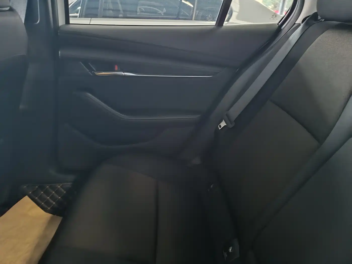 Mazda Mazda3 Axela 2020 2.0L Automatic Zhi Ya Edition фото 12