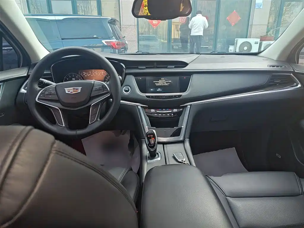 Cadillac XT5 2018 25T Luxury фото 6