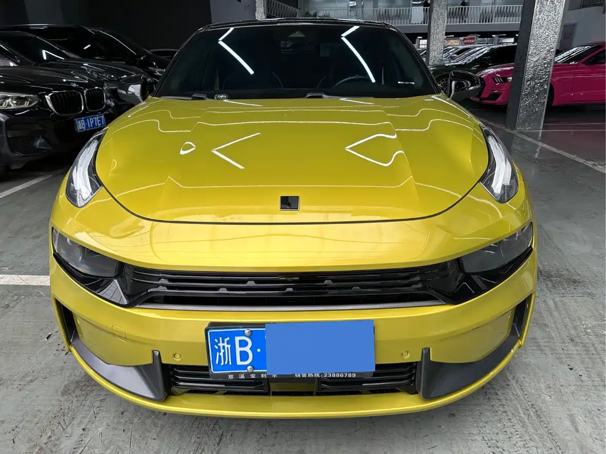 Lynk & Co 03 2021 03+ 2.0TD Auto Performance Package Edition фото 2