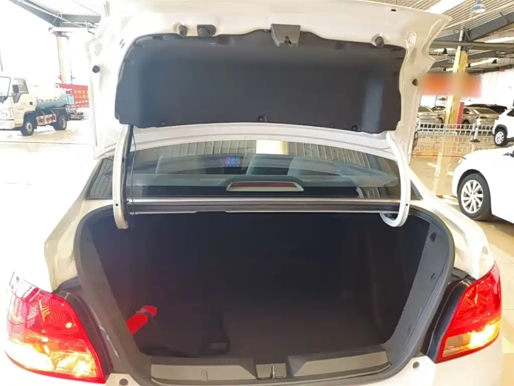 Chevrolet Sail 2018 Sail 3 1.3L AMT Ideal фото 19