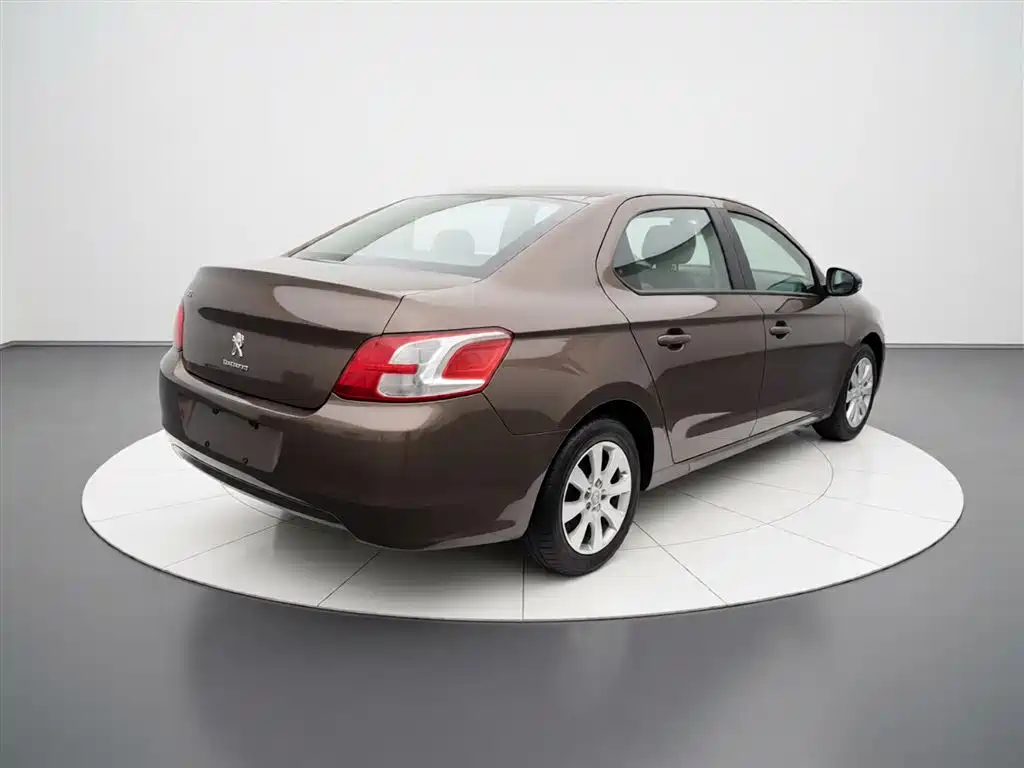 Peugeot 301 2014 1.6L Manual Comfort Edition фото 5