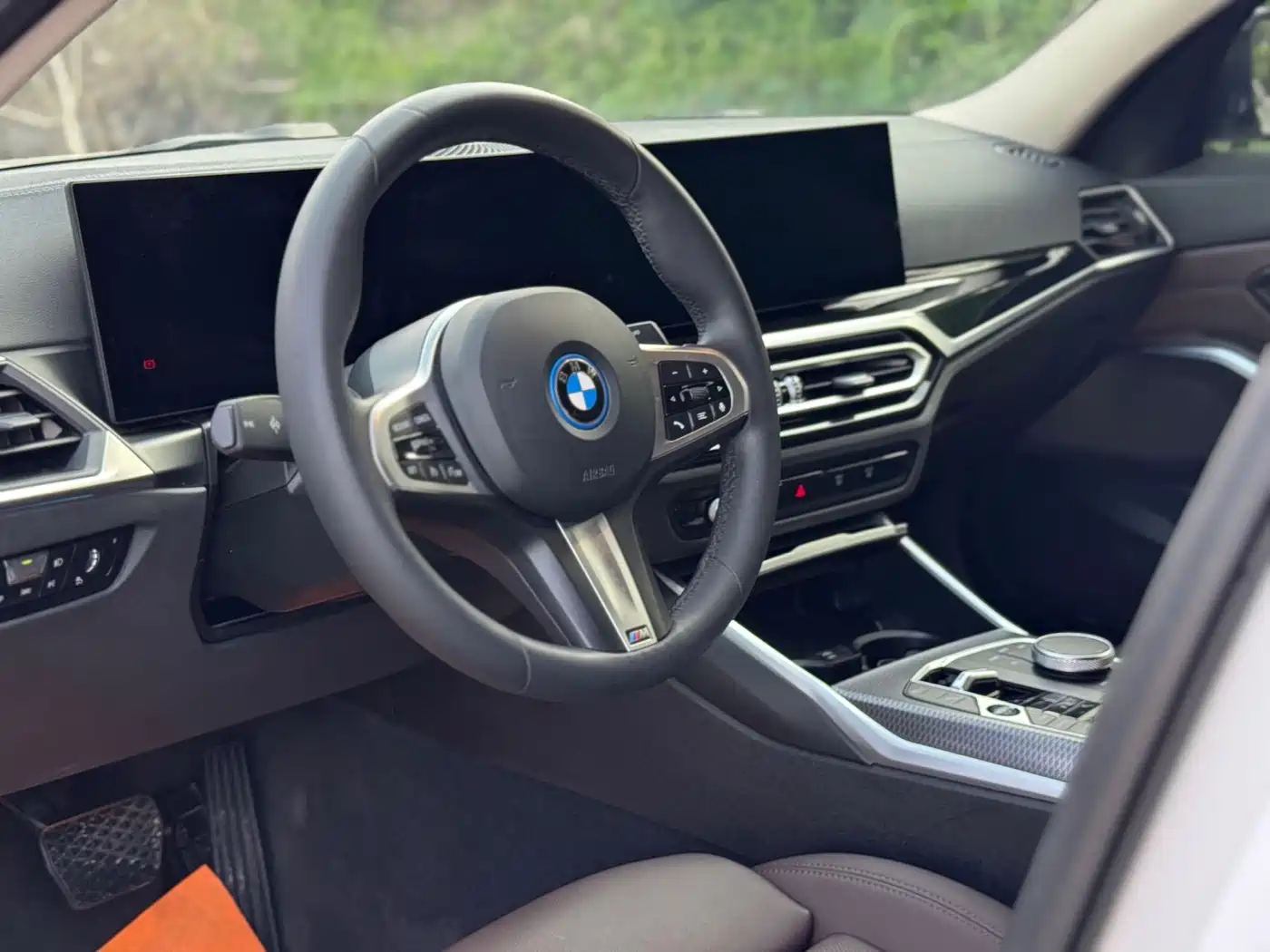 BMW i3 2024 eDrive 40 L Night Sport Package фото 9