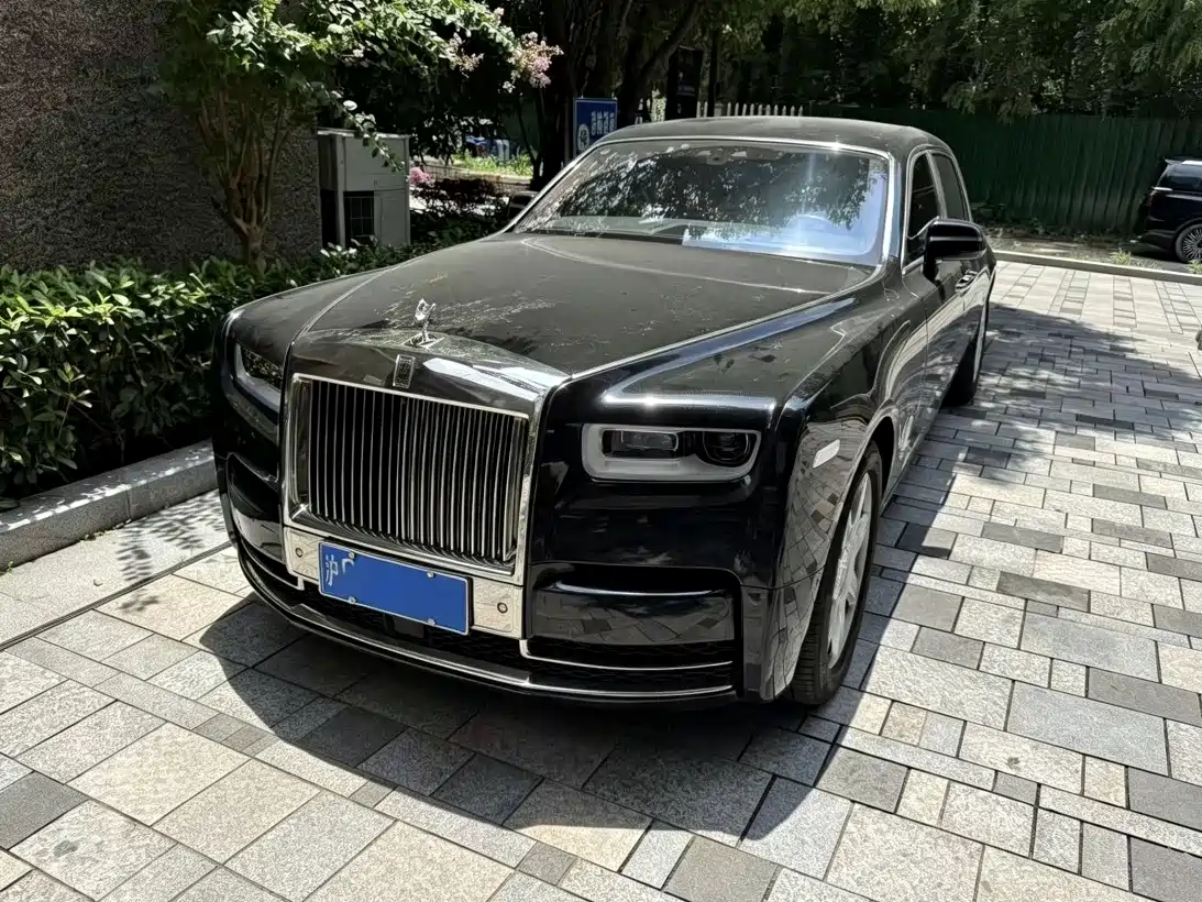 Rolls-Royce Phantom 2020 2018 6.7T Long Wheelbase Version