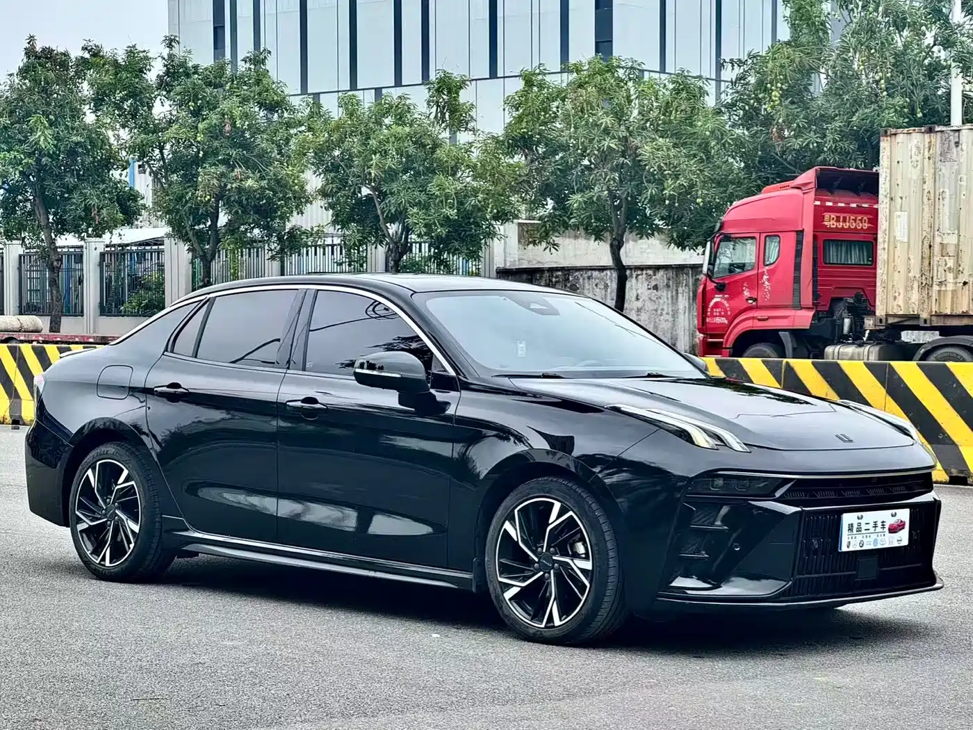 LYNK 03