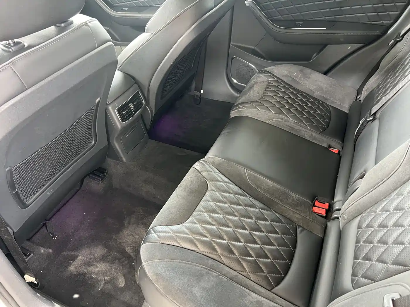 Hongqi HS5 2019 2.0T Smart Connect Enjoy 4WD Edition фото 9
