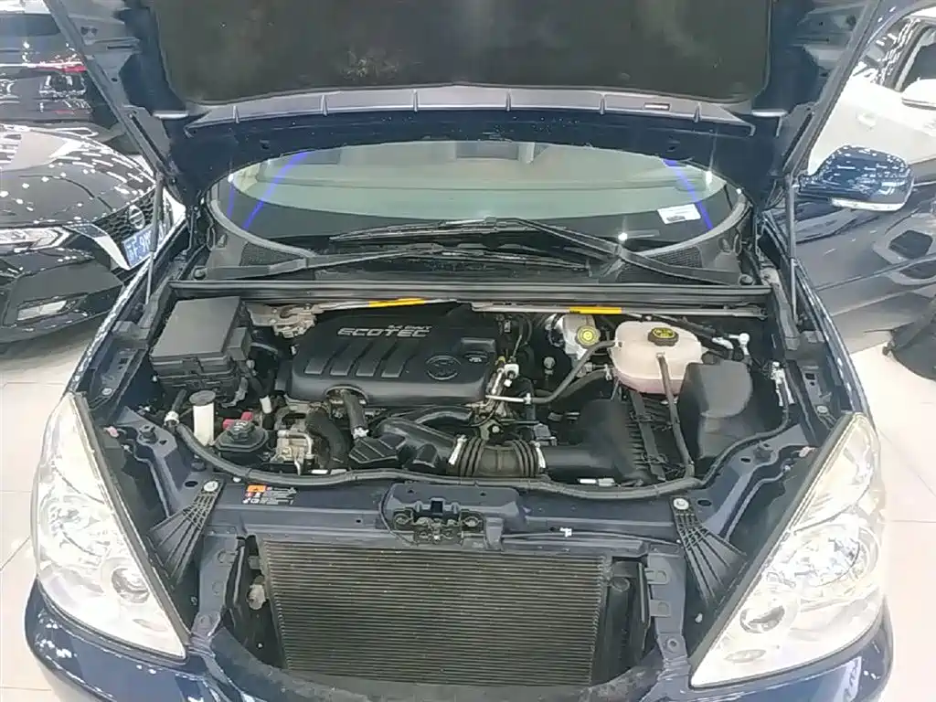 Buick GL8 2014 2.4L Classic Edition фото 20