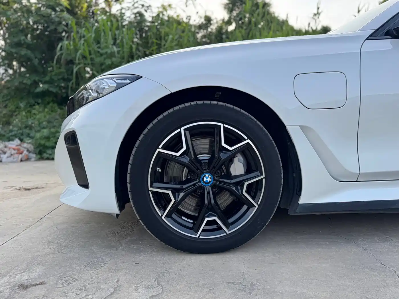 BMW i3 2024 eDrive 40 L Night Sport Package фото 7