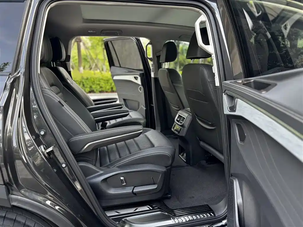 Volkswagen Talagon 2022 380TSI 4WD Luxury Premium Pro Edition 6-seater фото 7