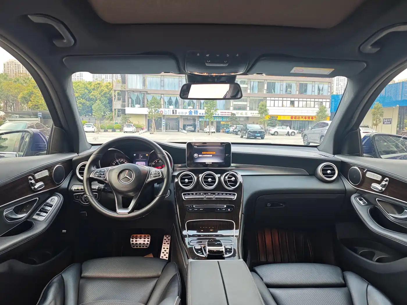 Mercedes-Benz GLC 2016 GLC 260 4MATIC Luxury фото 5