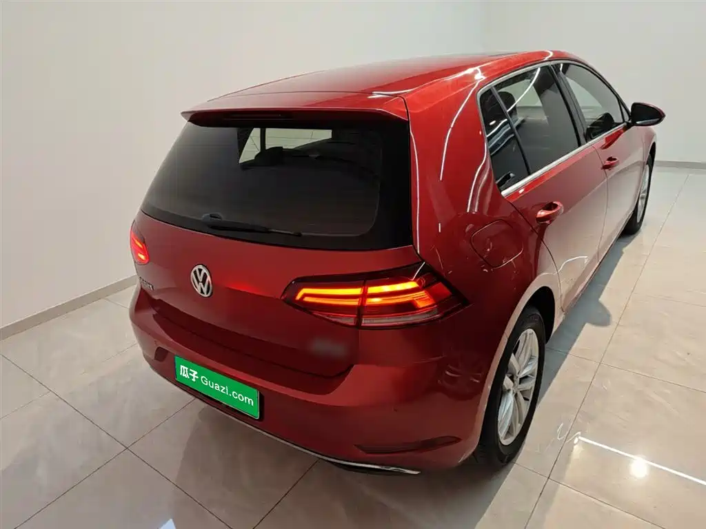 Volkswagen Golf 2018 230TSI Automatic Comfort фото 4