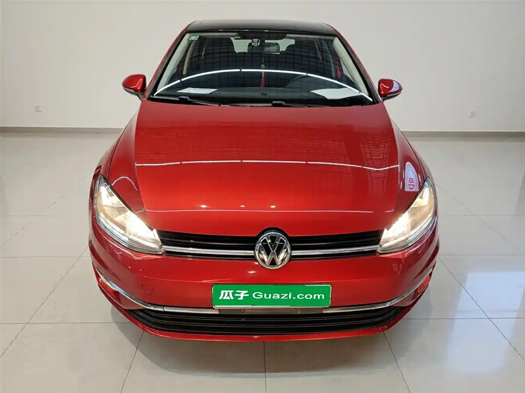Volkswagen Golf 2018 230TSI Automatic Comfort фото 3