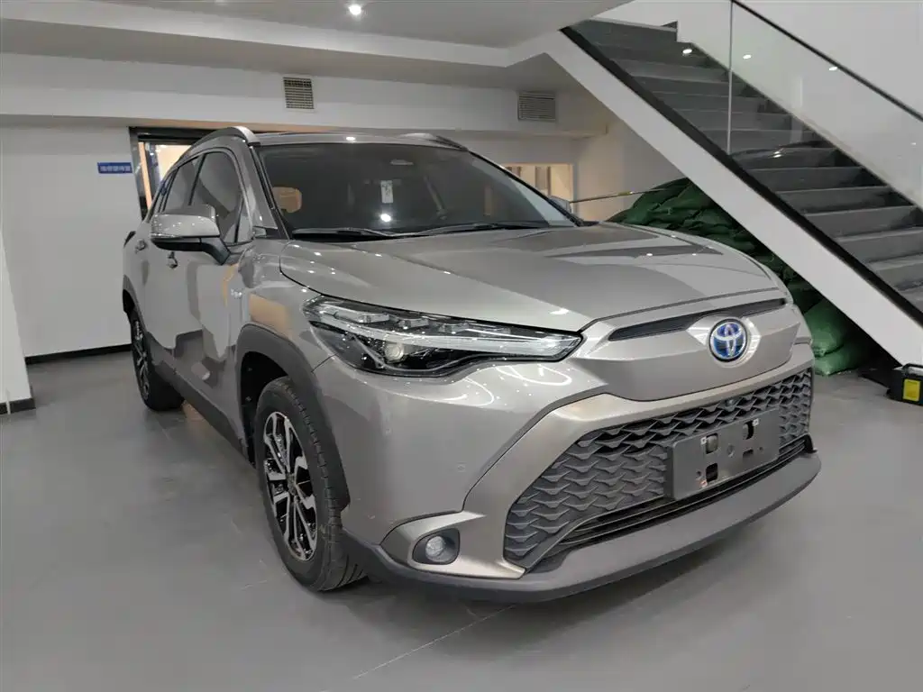Toyota Frontlander 2023 2.0L Smart Hybrid Dual Engine Prestige Edition фото 4