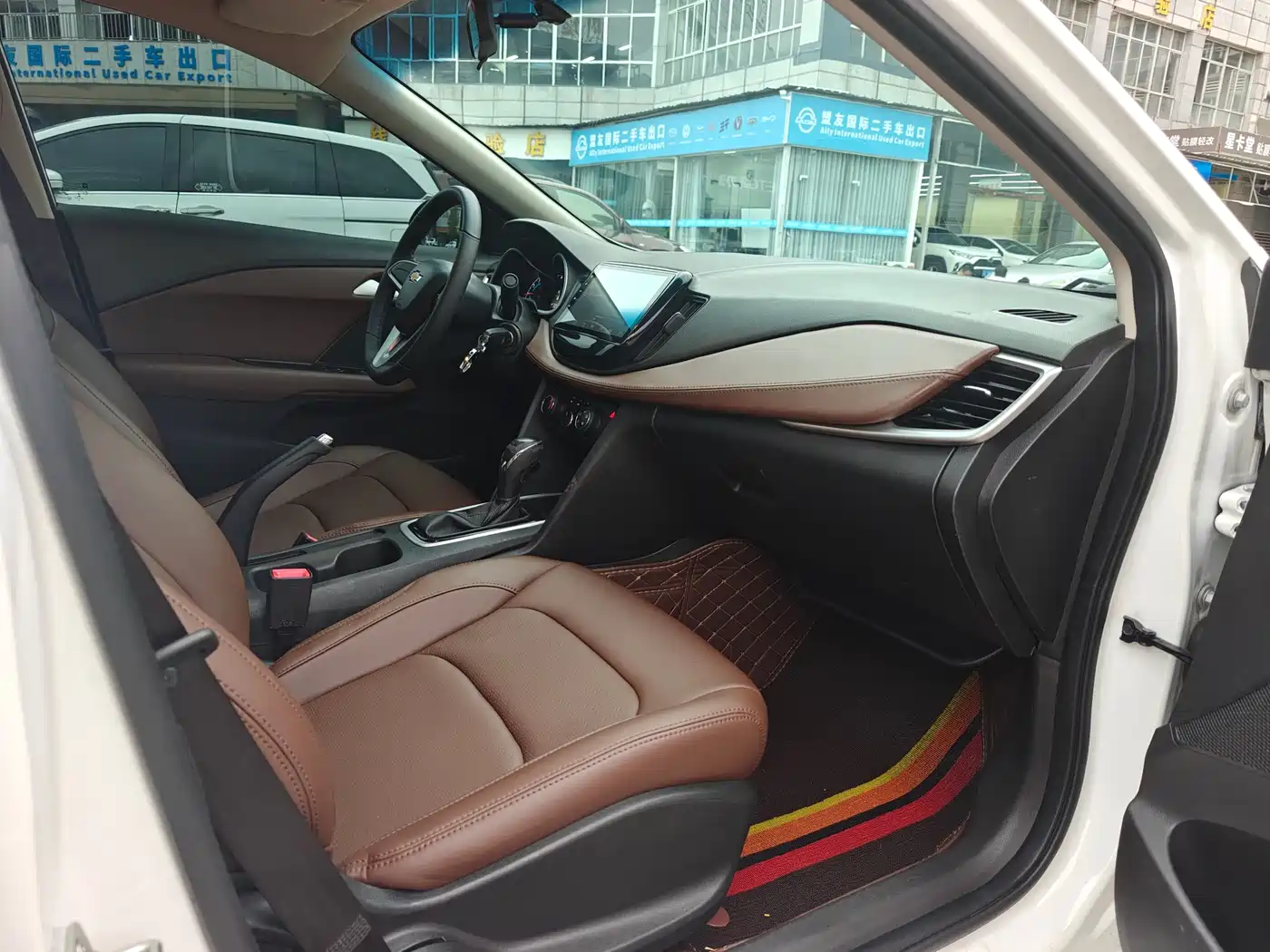 Chevrolet Cavalier 2019 320 Auto Sunroof Enjoyment Edition фото 6