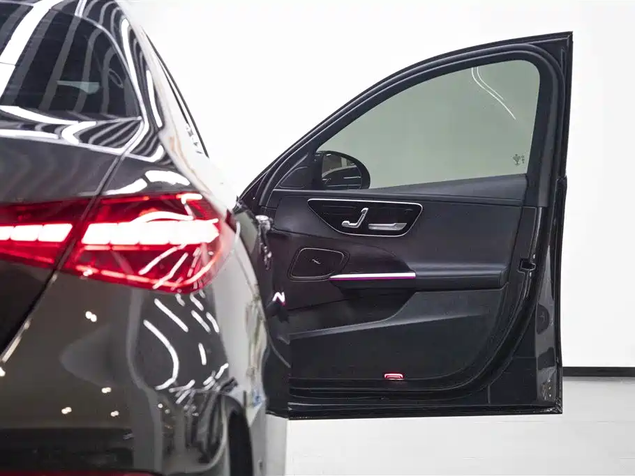 Mercedes-Benz C-Class 2022 C 260 L Sport Edition фото 7