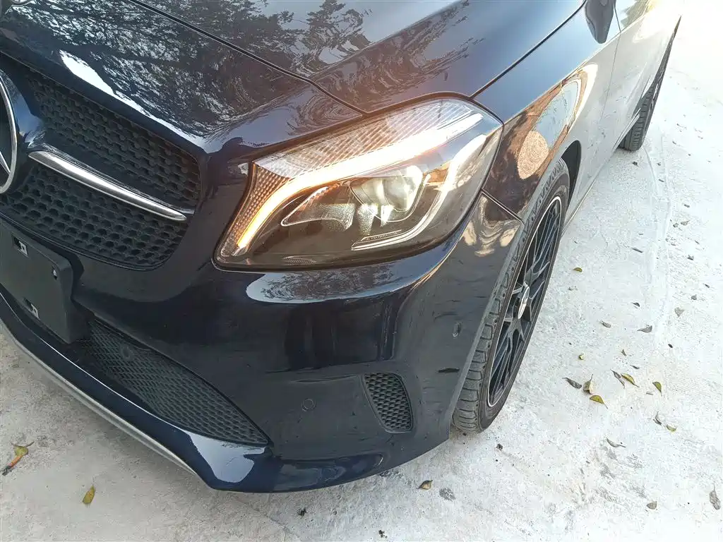 Mercedes-Benz A-Class (Import) 2017 Facelift A 200 Dynamic фото 18