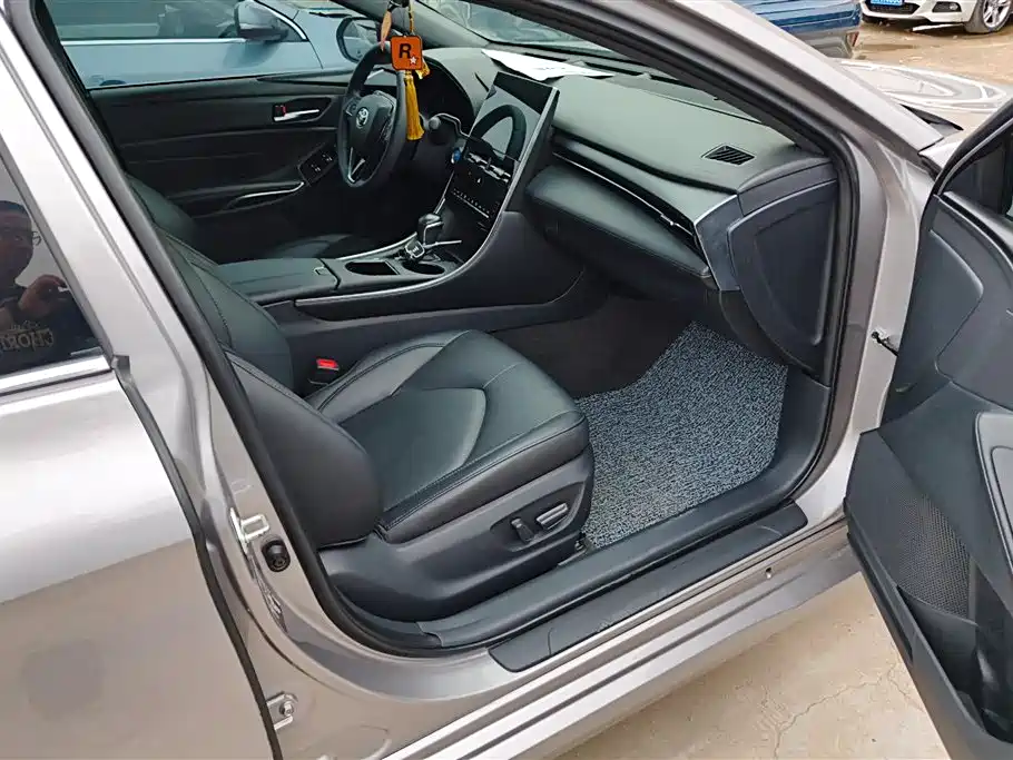 Toyota Avalon 2022 2.5L Luxury Edition фото 8
