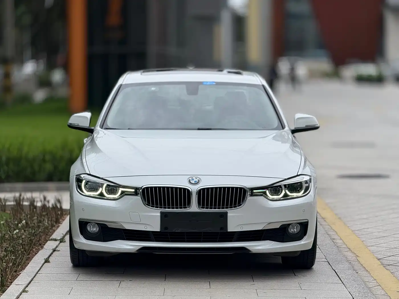 BMW 3 Series 2018 320Li Fashion Style фото 2