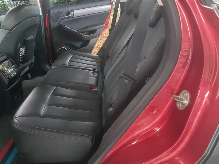 BYD Tang New Energy 2018 DM 2.0T AWD Smart Connection Enjoy Edition 7-Seater China V фото 11