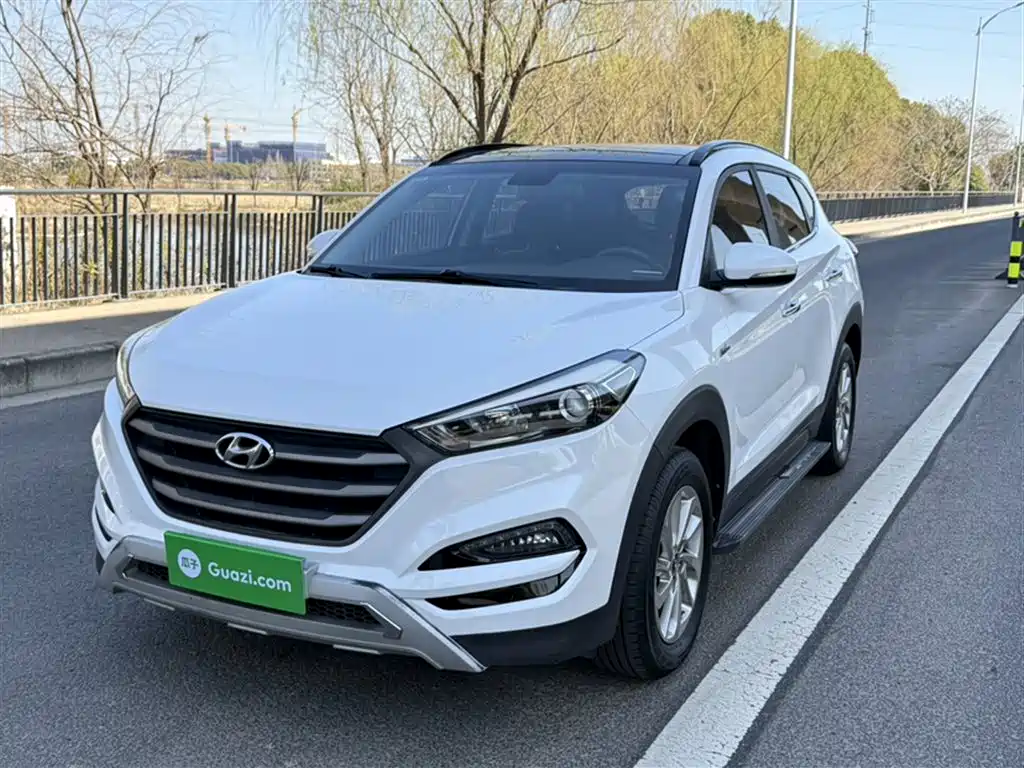 Hyundai Tucson 2015 1.6T Dual Clutch 2WD Smart