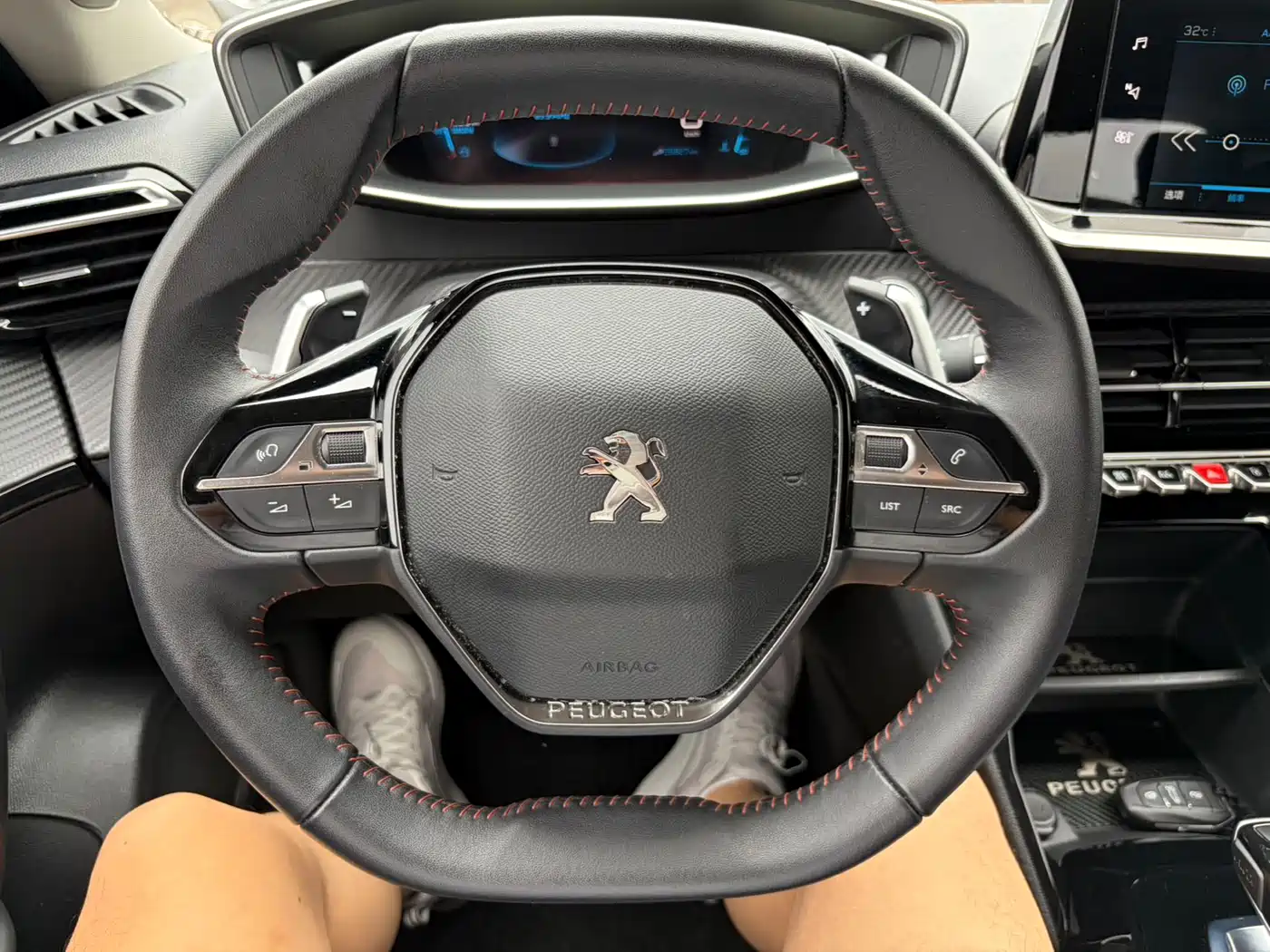 Peugeot 2008 2022 230THP THE ONE фото 10