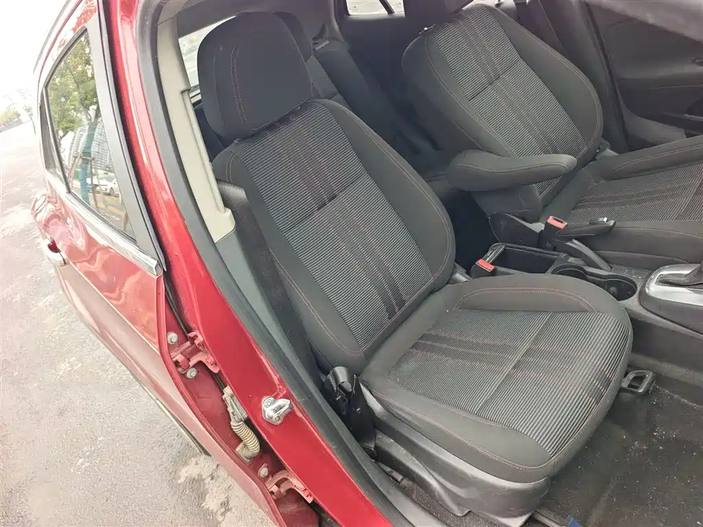 Buick Encore 2015 1.4T Automatic 2WD Urban Elite фото 20