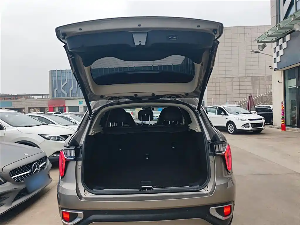 Lynk & Co 01 2019 2.0T 2WD Type Pro Version China VI фото 15