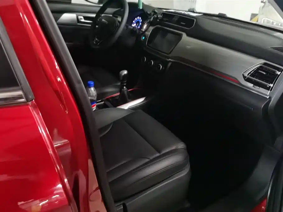 Haval H2 2018 Creation Edition Blue Label 1.5T DCT 2WD Style фото 8
