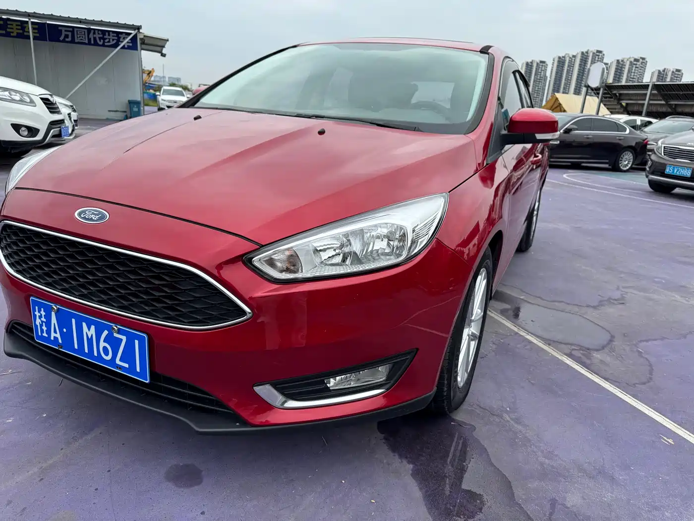 Фото 15 - Ford Focus