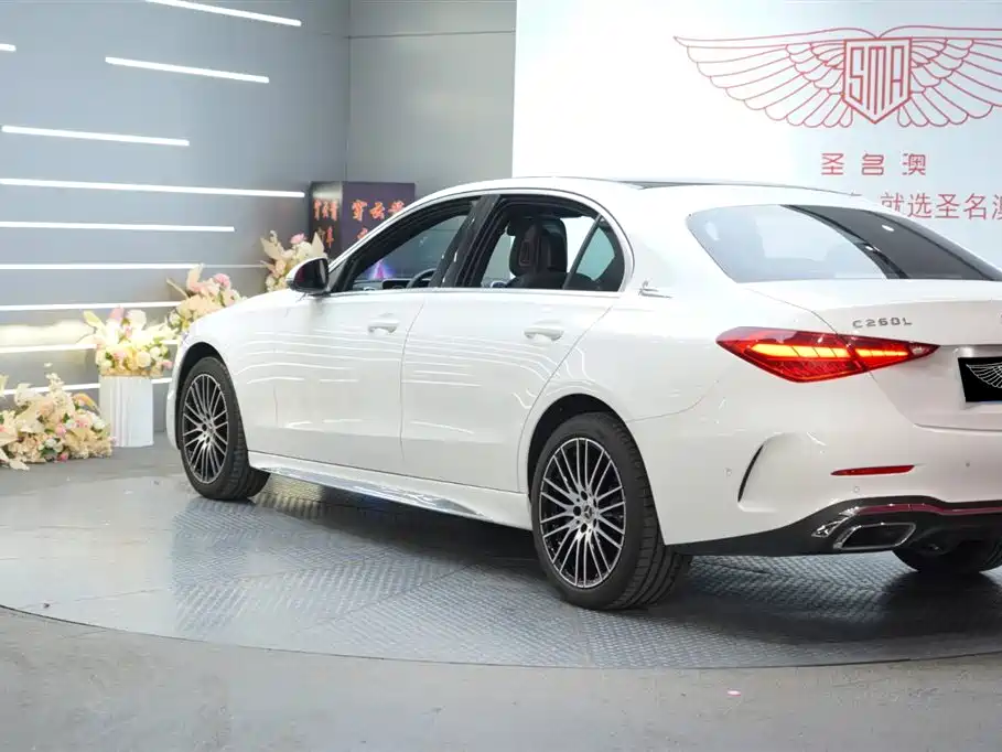 Mercedes-Benz C-Class 2023 Facelift II C 260 L Sport Edition фото 3