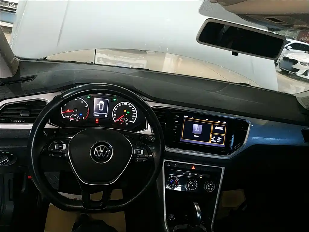 Volkswagen T-ROC 2022 280TSI DSG 2WD Elite PLUS фото 6