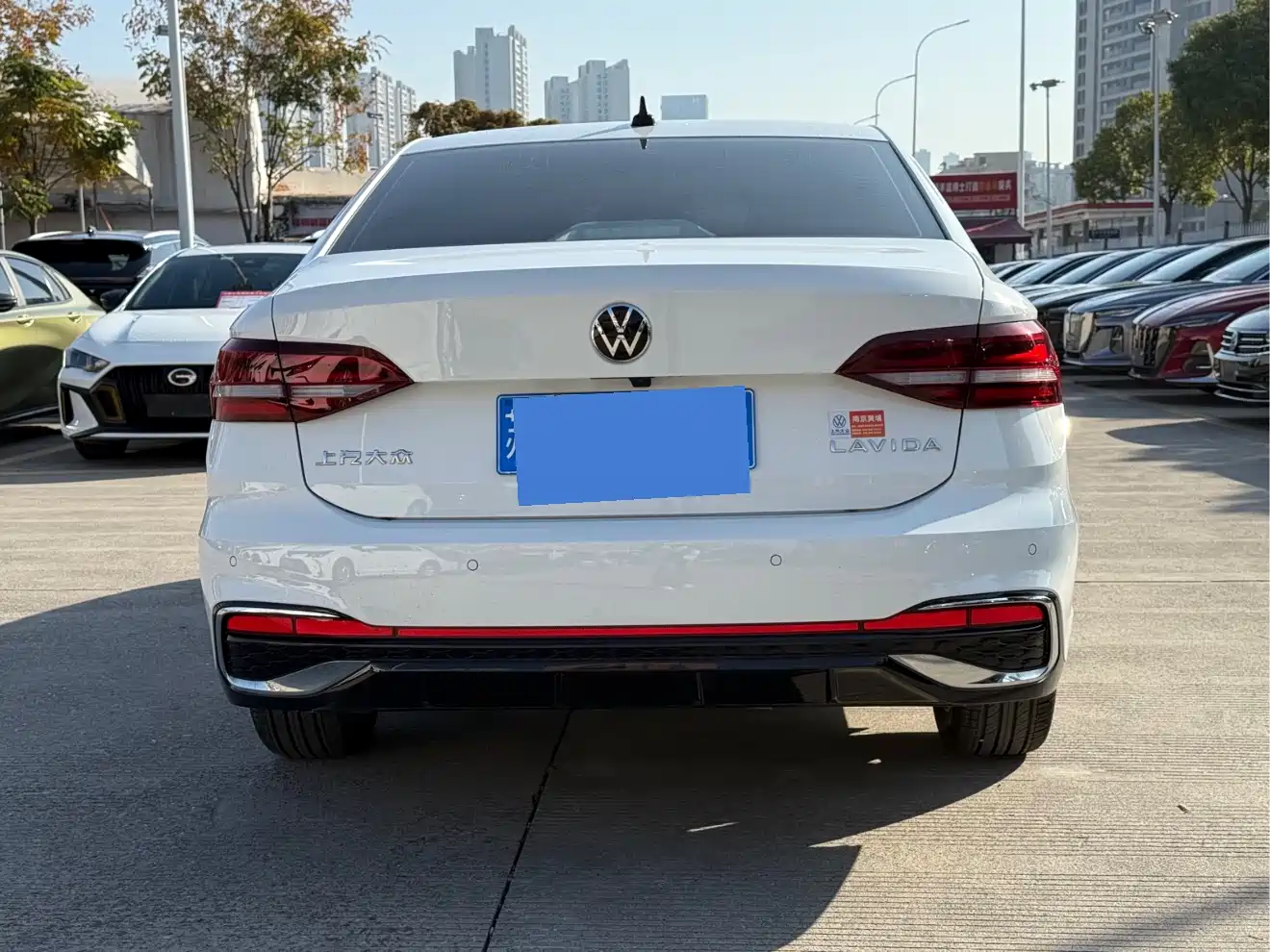 Volkswagen Lavida 2024 Model 1.5L Automatic Starlight 5 Million Edition фото 6