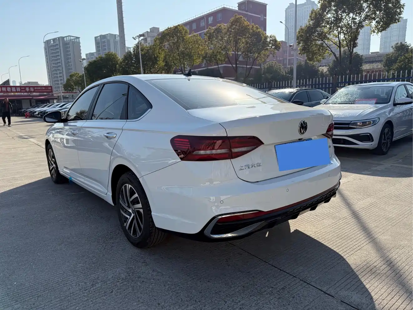 Volkswagen Lavida 2024 Model 1.5L Automatic Starlight 5 Million Edition фото 5