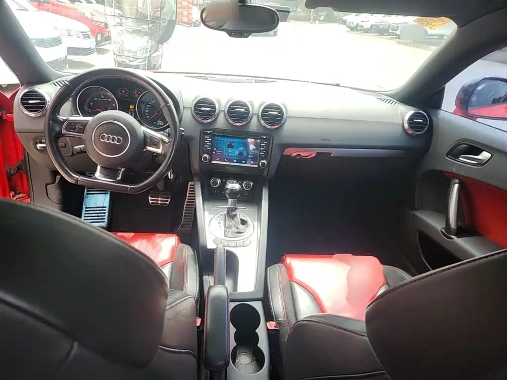 Audi TT 2014 TT Coupe 45 TFSI Sport Edition фото 10
