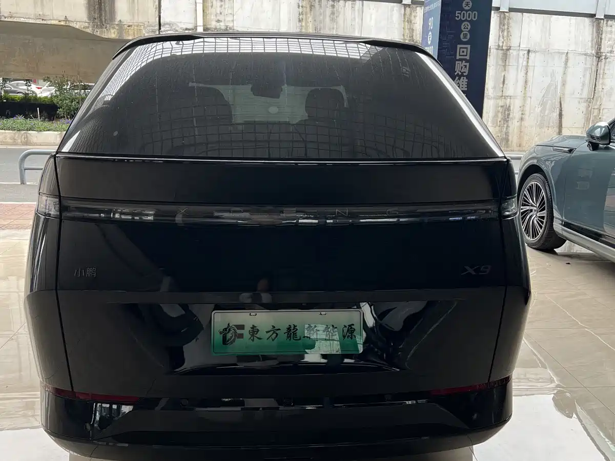 XIAOPENG X9
