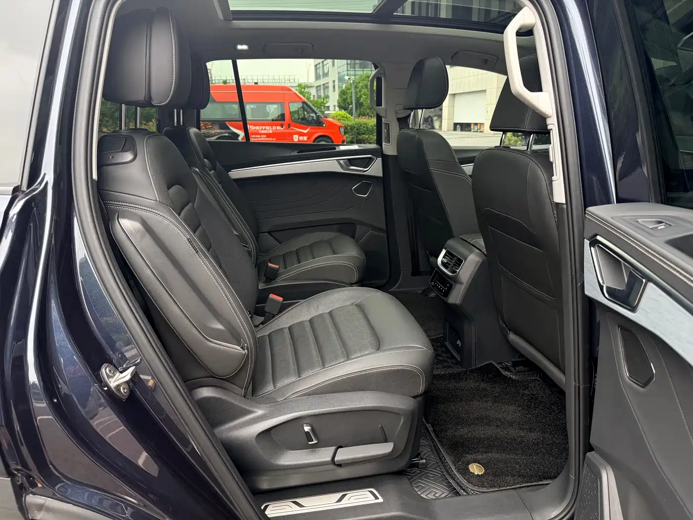 Volkswagen Talagon 2022 380TSI 4WD Luxury Premium Pro Edition 6-seater фото 13