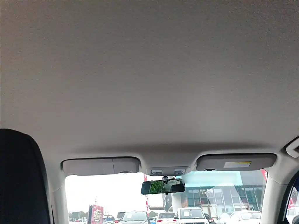 DONGFENG FENGSHEN YI HYUN