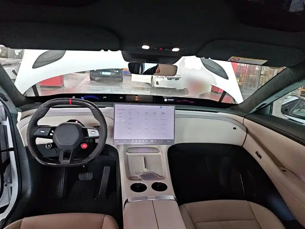 Xiaomi Auto Xiaomi YU7 2025 Ultra Long Range High Performance AWD Max Edition фото 10